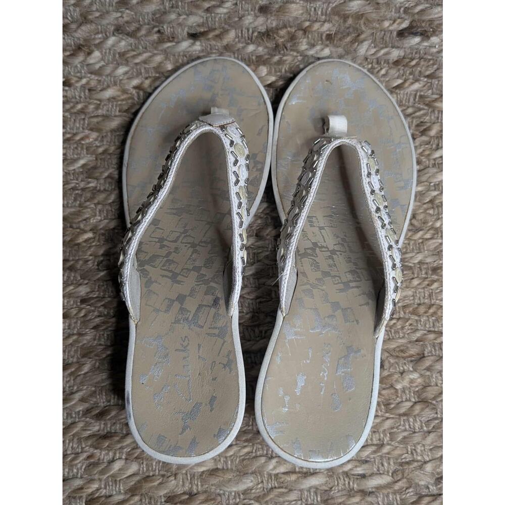 Clarks Womens 11M Light Tan/White Silver Slip On 3" Wedge Heel Thong Sandals - Picture 5 of 10